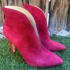 NINE WEST Red Suede Ankle Boots